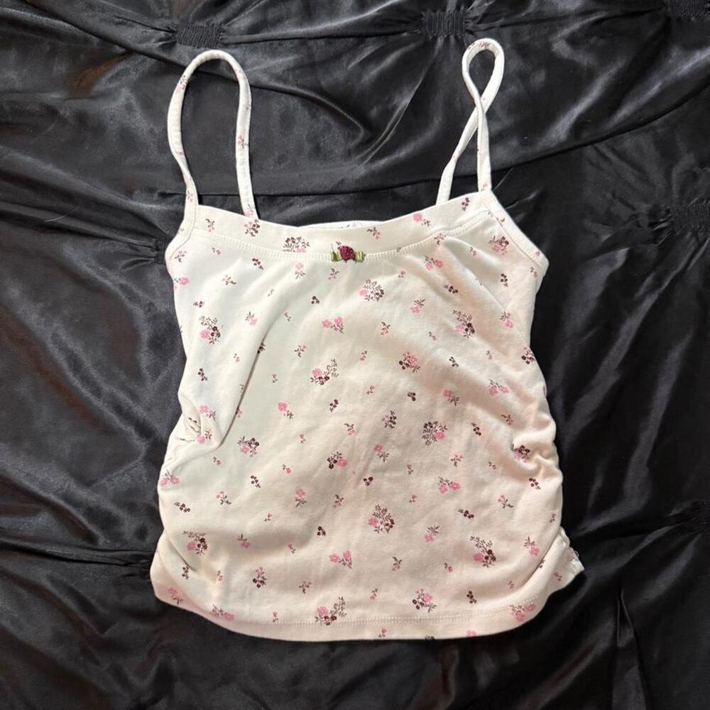 Cotton on white pink